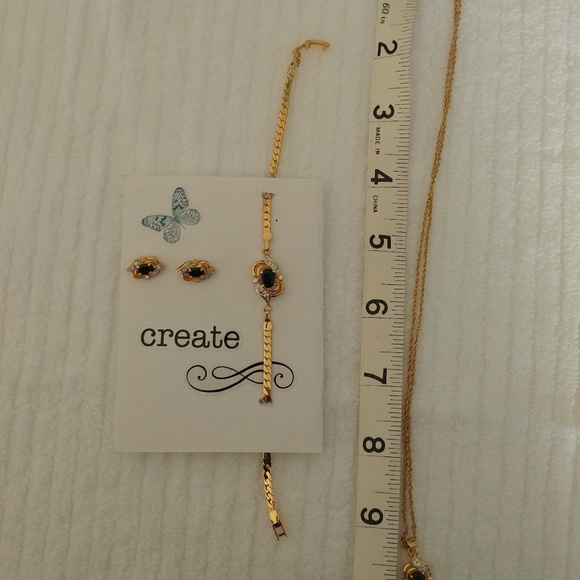 Lab Created Stone Necklace, Bracelet & Earrings - Picture 5 of 5